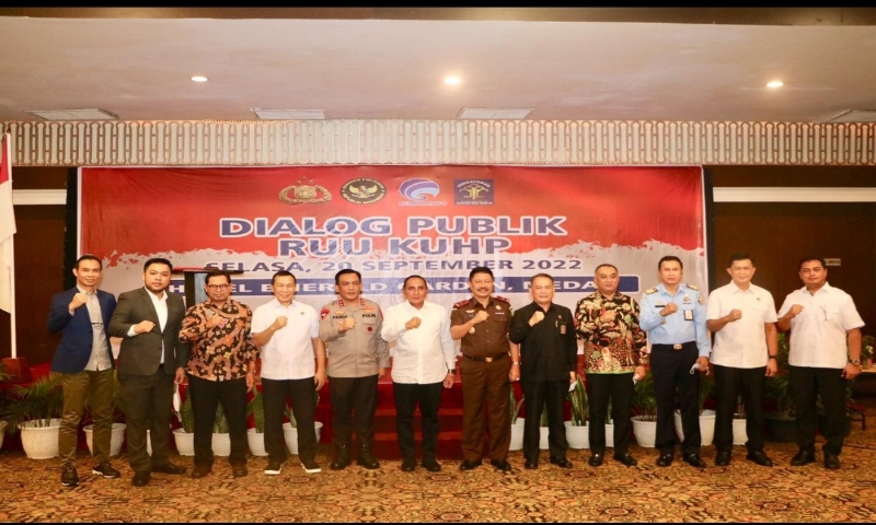 Mabes Polri Gelar Dialog Publik Sosialisasi RUU KUHP Bersama Forkopimda ...