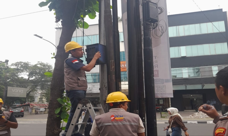 PLN Cabut KWH Meter Pedagang Martabak di Jalan Gajah Mada Terkait Viralnya Petugas Dishub